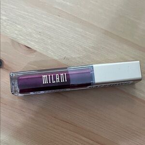 Milani Amore Matte Metallic Lip Creme